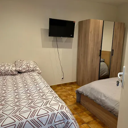Appartement Maison Proche Paris Metro 13 *