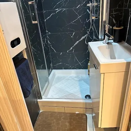 Apartment Maison Proche Paris Metro 13